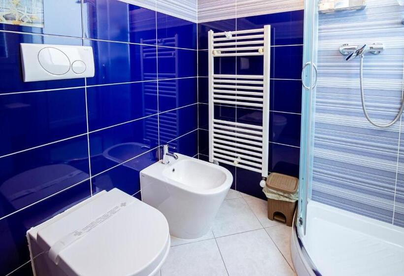 6 In Centro Guest House