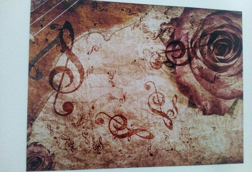 6 In Centro Guest House