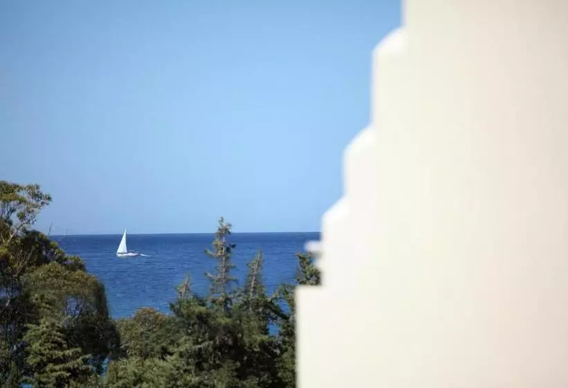Aithra  Agios Petros Andros