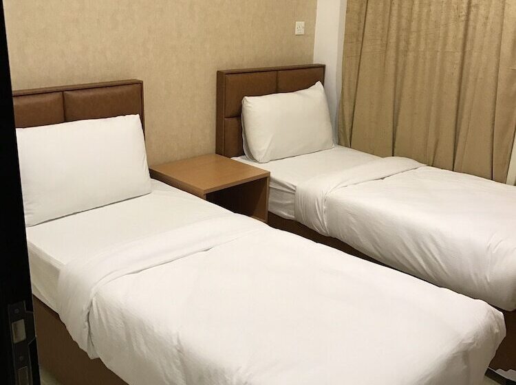 Al Muhanna Plaza Luxury Plus