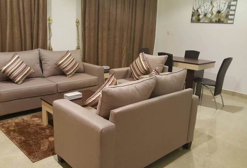 Al Muhanna Plaza Luxury Plus