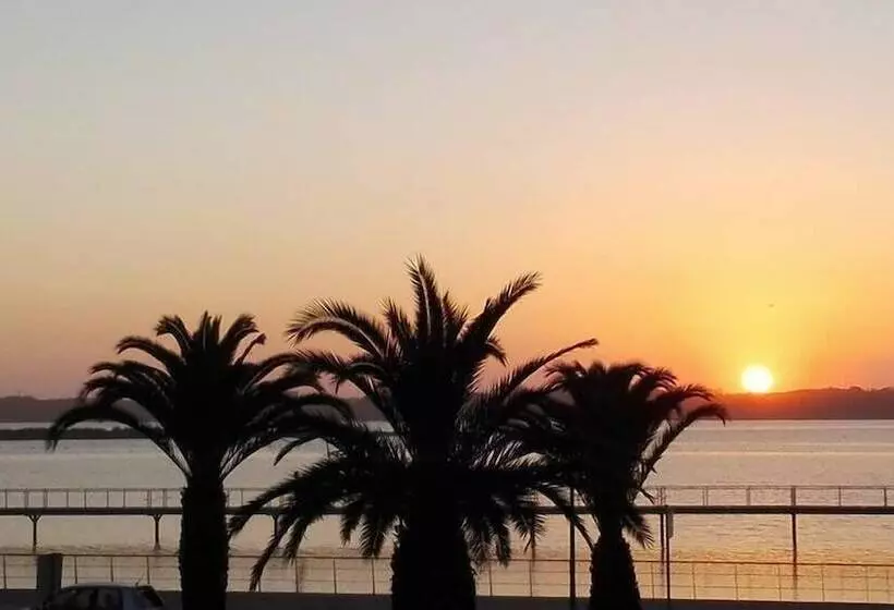 ユースホステル Esposendeguesthouse