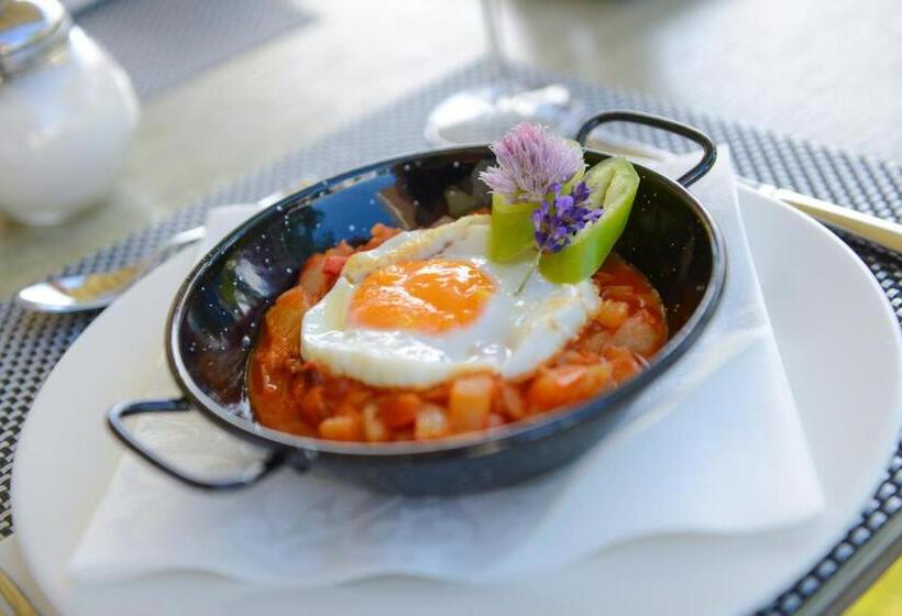 Aura Hotel   Adults Only