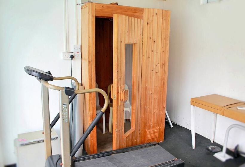 Beach Paradise Villas