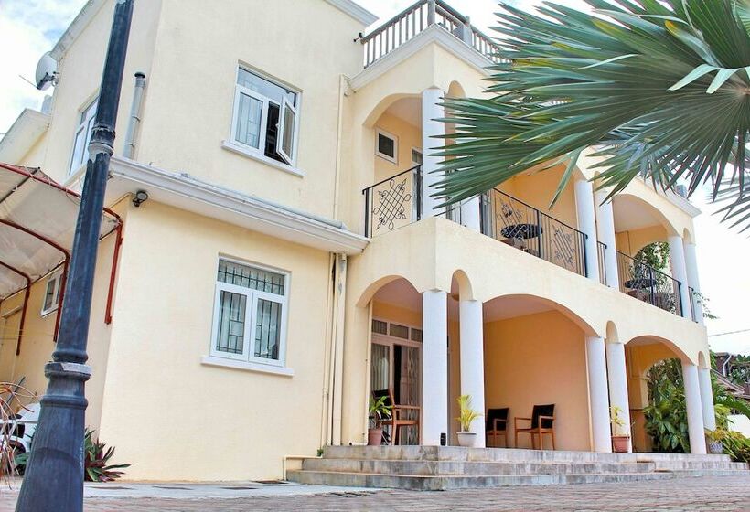 Beach Paradise Villas