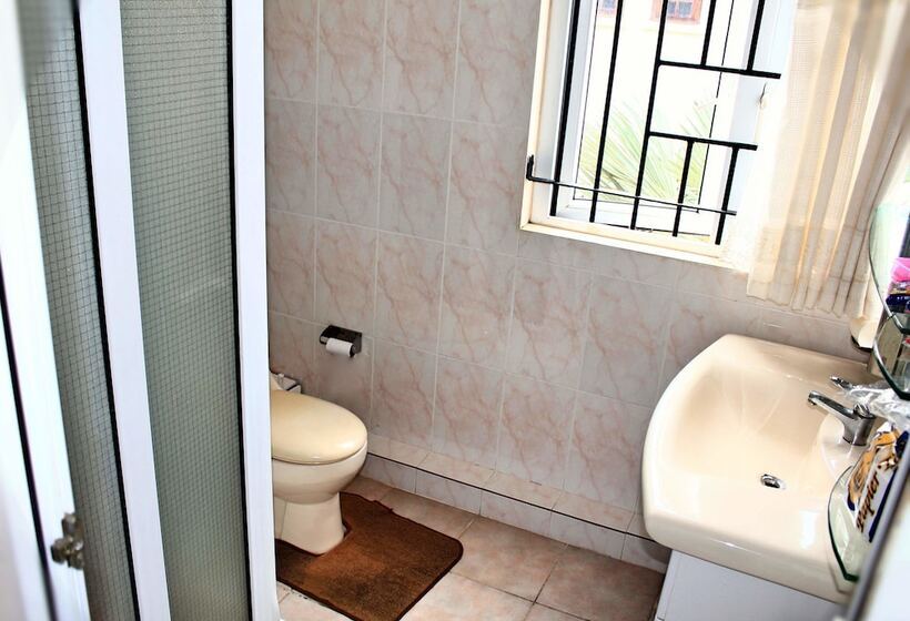 Beach Paradise Villas