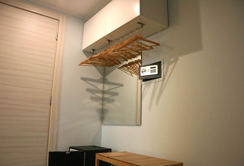 تختخواب و صبحانه Cufà