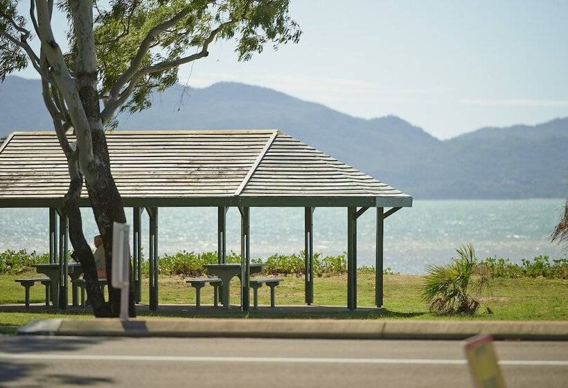 Big4 Tasman Holiday Parks  Rowes Bay