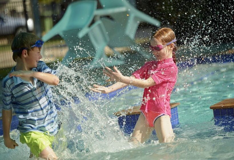 Big4 Tasman Holiday Parks  Rowes Bay