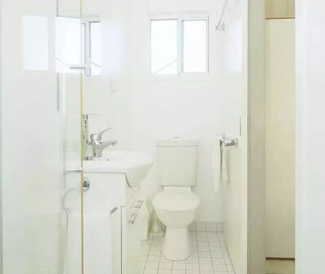 Big4 Tasman Holiday Parks  Rowes Bay