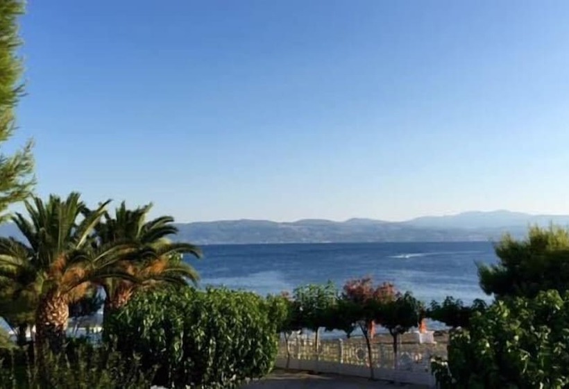 Hotel Pansion Akrogiali