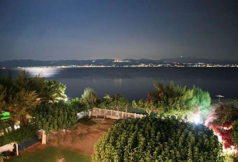 Hotel Pansion Akrogiali