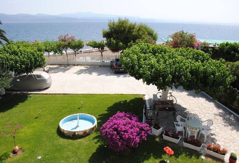 Hotel Pansion Akrogiali