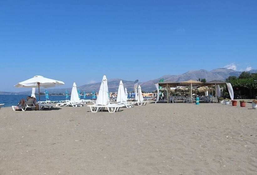 Hotel Pansion Akrogiali