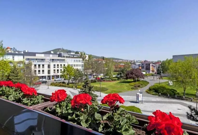 Hotelli Centrum With Free Parking