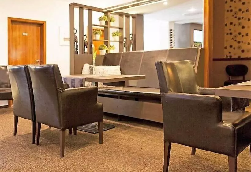 Hotelli Centrum With Free Parking