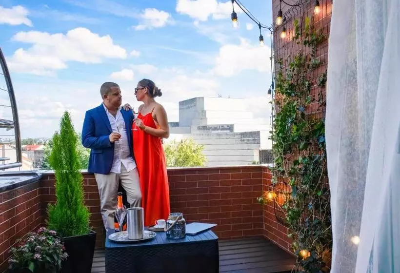 Hotelli Centrum With Free Parking