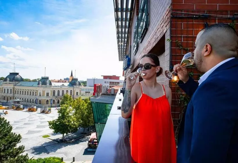 Hotelli Centrum With Free Parking