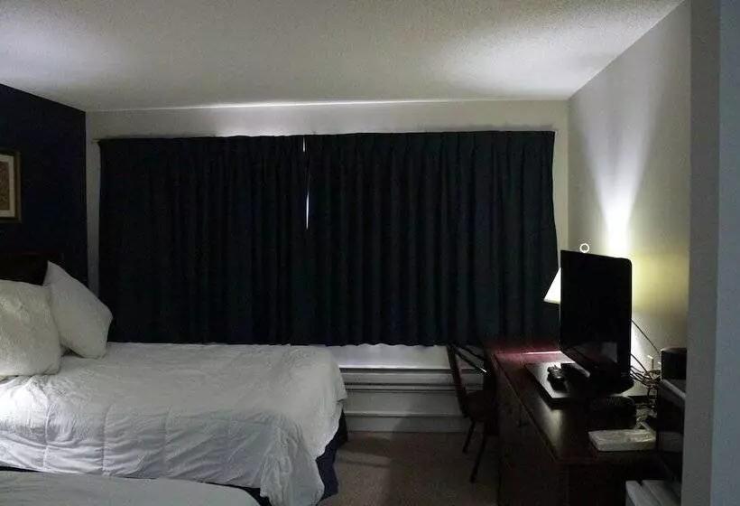 Hotelli Morinville Plaza & Suites