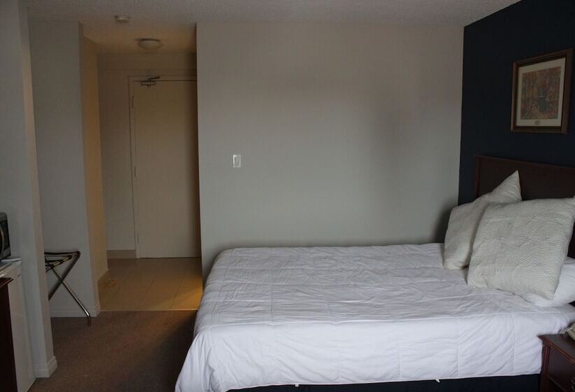 호텔 Morinville Plaza & Suites