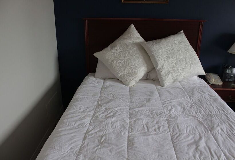 호텔 Morinville Plaza & Suites