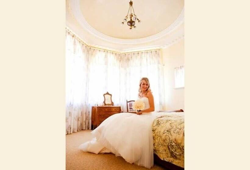 Luxury Apartments At Brookleigh