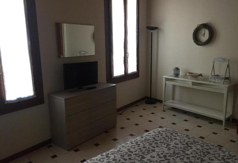 פנסיון B&b Via Garibaldi