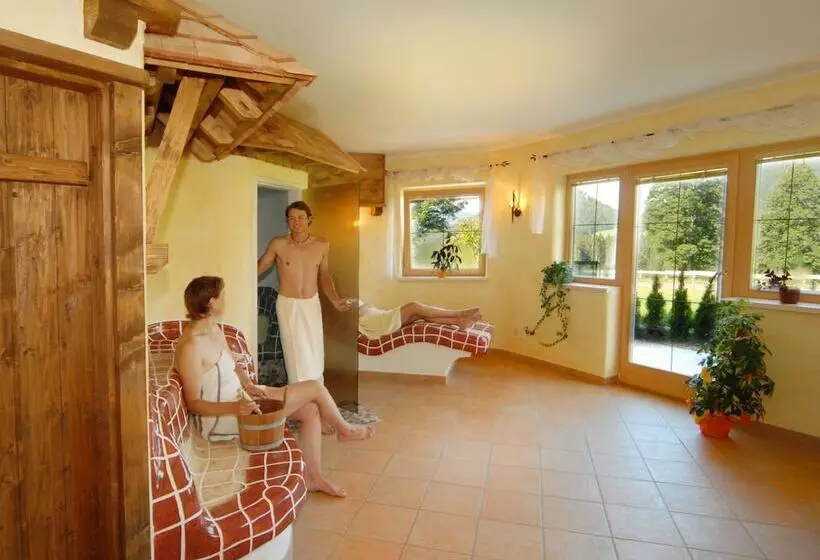 Majatalo Landhaus Kirchgasser