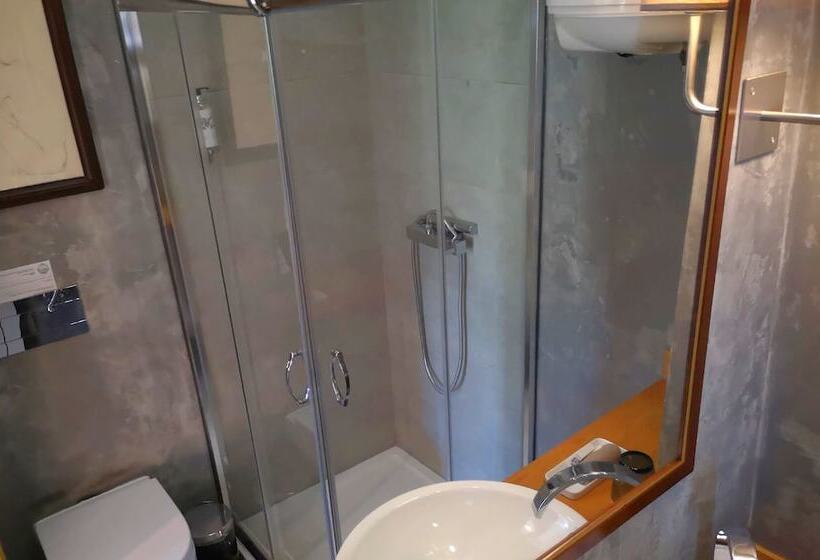 Pensione Quintinha Da Foz Guest House