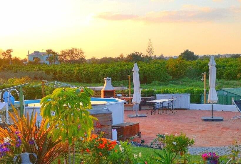 Pensione Quintinha Da Foz Guest House