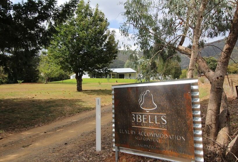 3 Bells Alpine Cottage