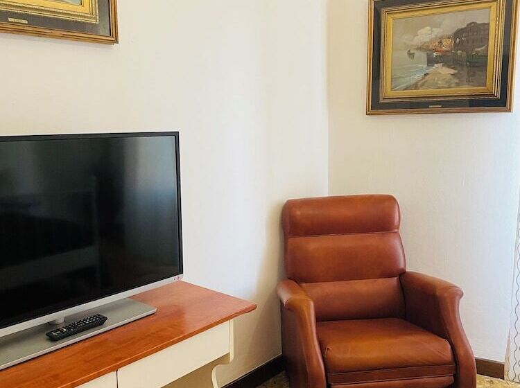 تختخواب و صبحانه Novella Italy