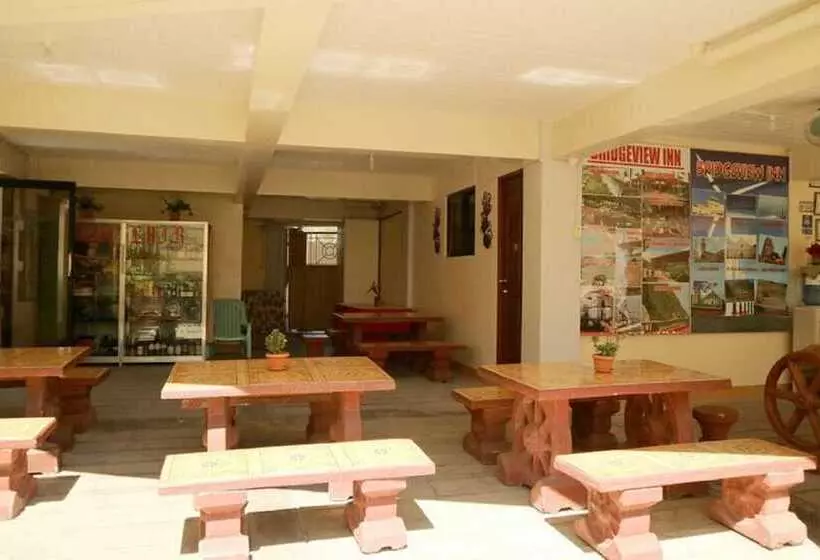 Bridgeview Inn