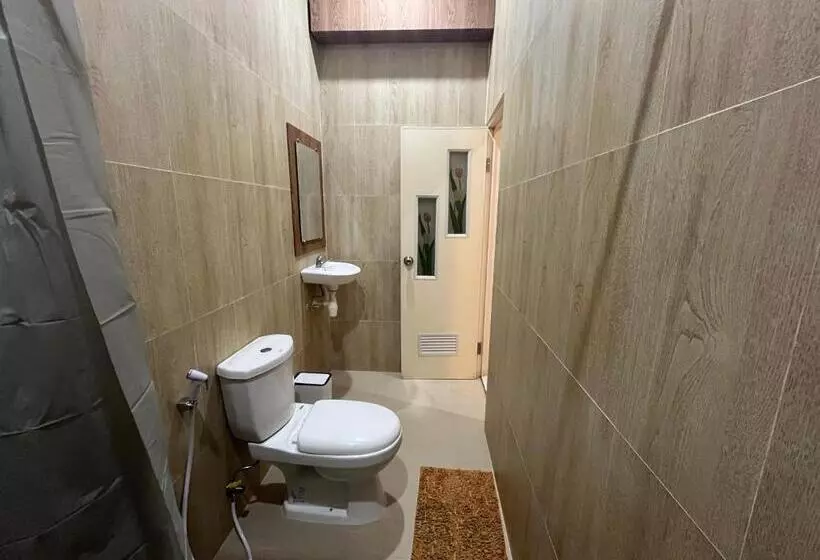 Hotelli Clover Homestay