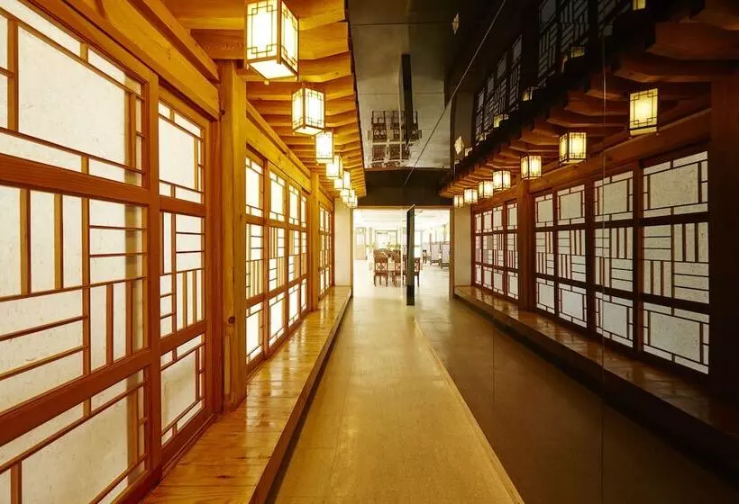 Hanok Hotel Youngsanjae