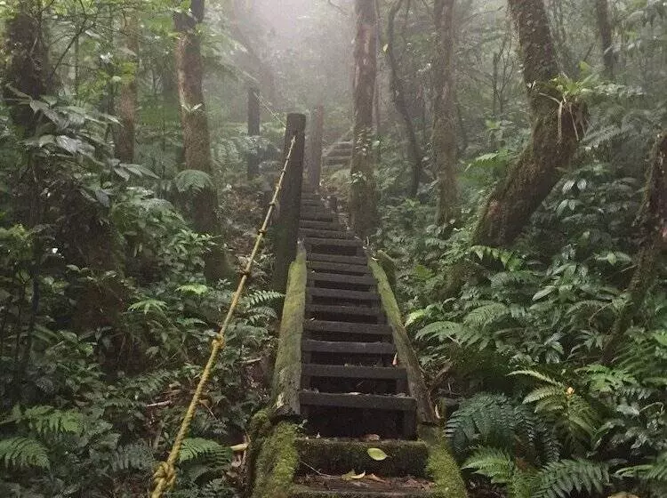 هتل Mombacho Lodge