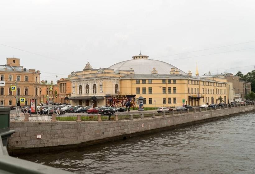 Отель On Mokhovoy