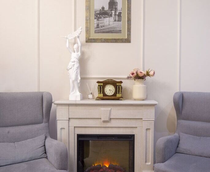 Отель On Mokhovoy