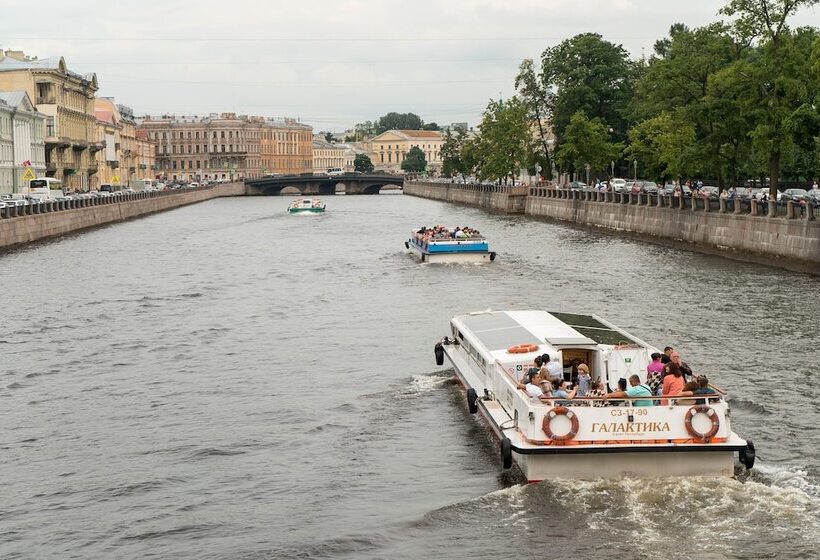 Отель On Mokhovoy