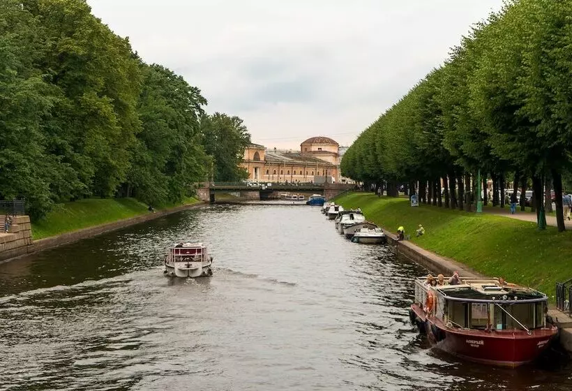 ホテル On Mokhovoy