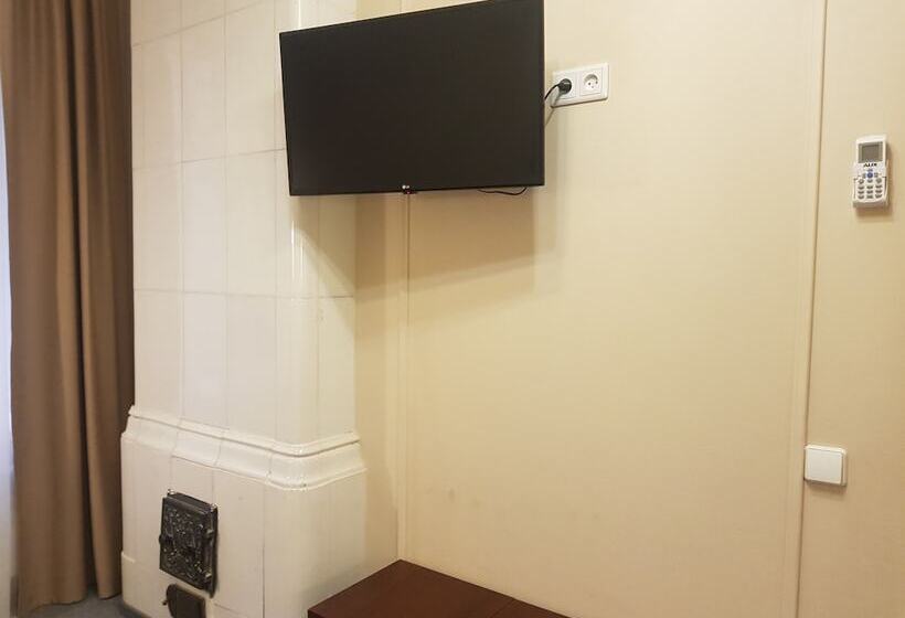 Отель On Mokhovoy