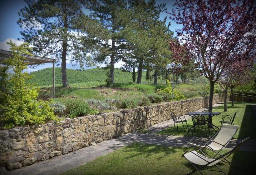 فندق ريفى Agriturismo Il Casalone