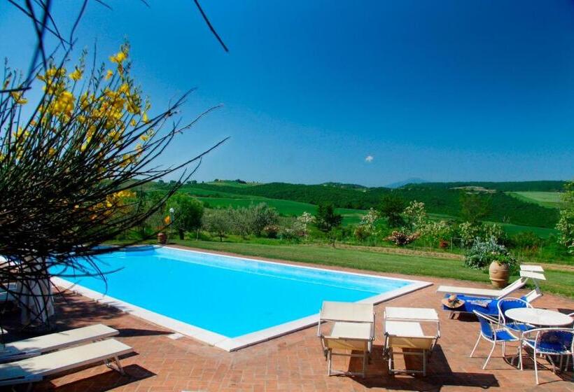 فندق ريفى Agriturismo Il Casalone