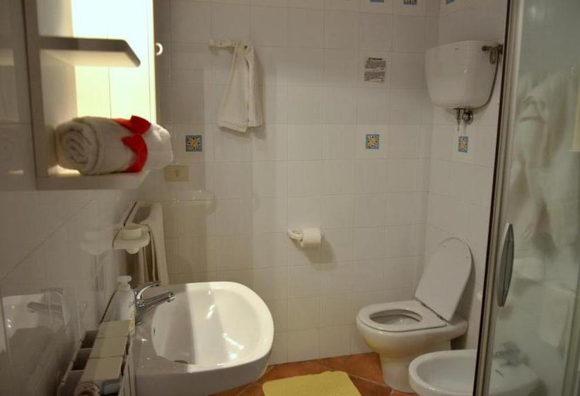 فندق ريفى Agriturismo Il Casalone