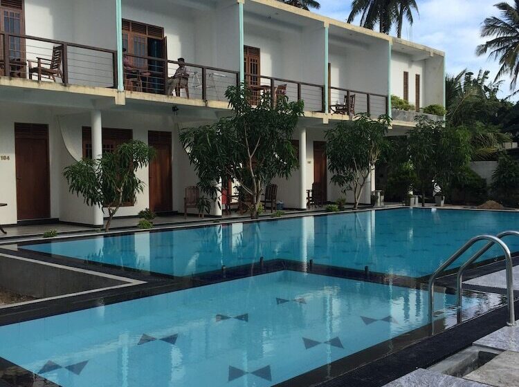 Отель Wavelength