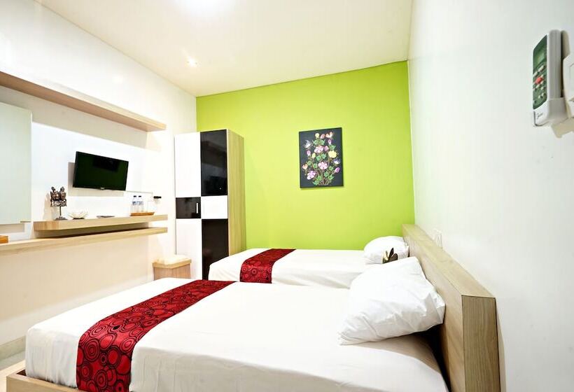 بنسيون D Pande Kuta