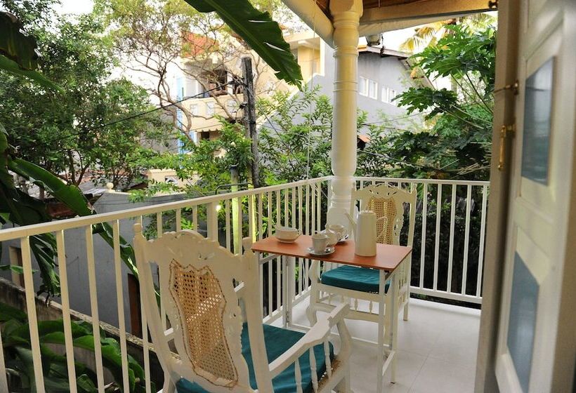 膳宿费 Fort Heaven