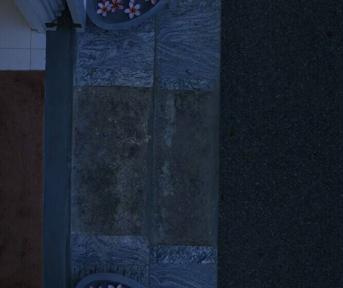 膳宿费 Fort Heaven