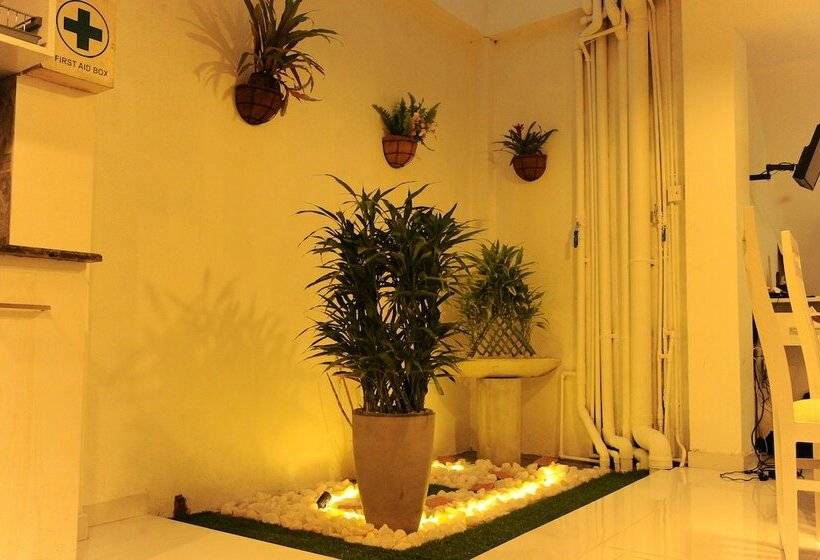 膳宿费 Fort Heaven