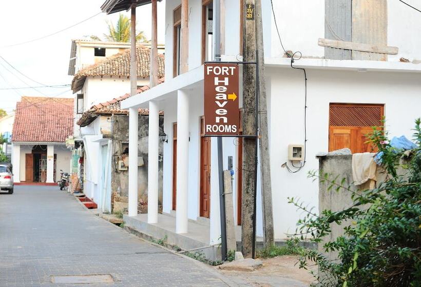 膳宿费 Fort Heaven